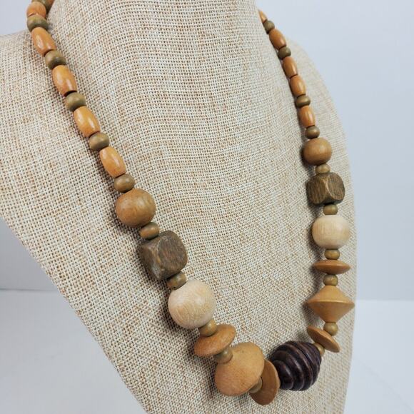 Vintage Hippie Earthy Wood Beaded Necklace 23 Inch - Picture 2 of 4